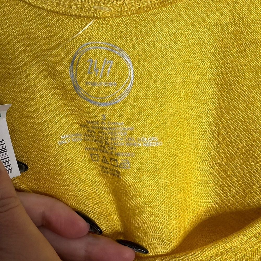 NWT Maurices Yellow Basic Tank Top Size 3X - Picture 5 of 6